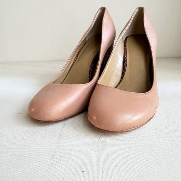 Ann Taylor Nude Beuge Snakeskin Block Heels 9M - Picture 7 of 7